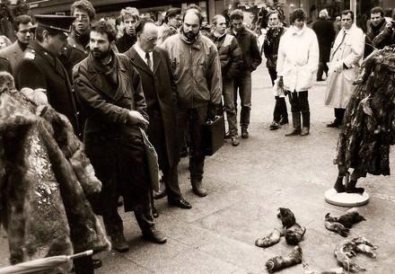 Heli Dungler aux débuts, lors d'une manifestation anti-fourrure